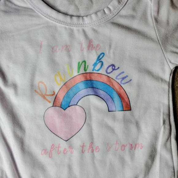 Cricut Handmade "I am the Rainbow after the storm" White Graphic Bodysuit 0-3M - Picture 7 of 8